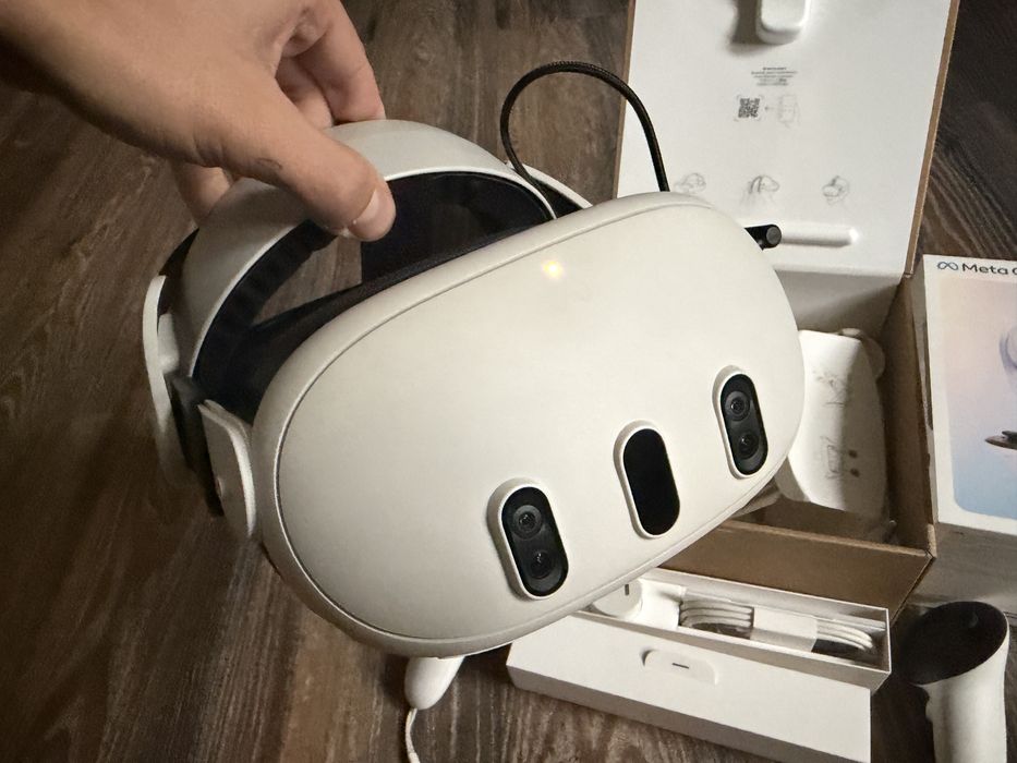 Meta Quest 3 VR шолом