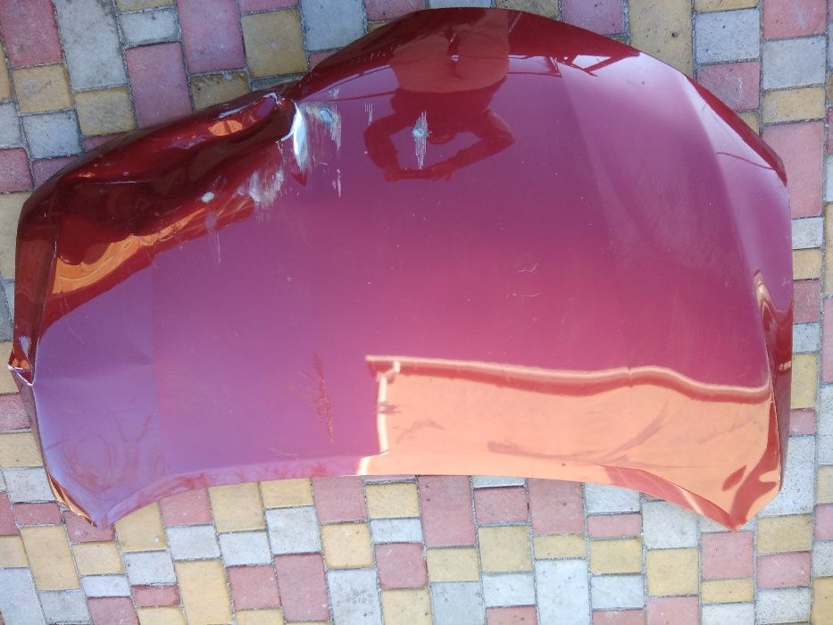 Капот Nissan Rogue