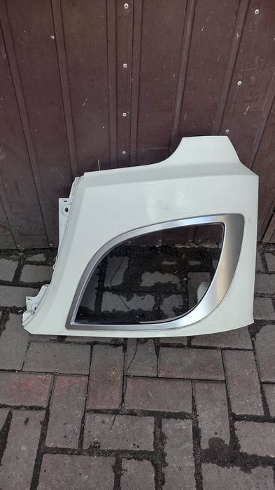 Sprzedam prawy polik DAF 106