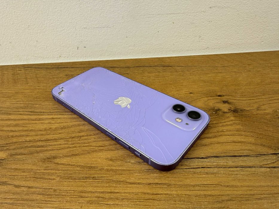 1465. Telefon Apple Iphone 12 Fioletowy. 100% sprawny. Zbity tył