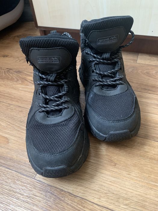 Зимние ботинки для мальчика 37р