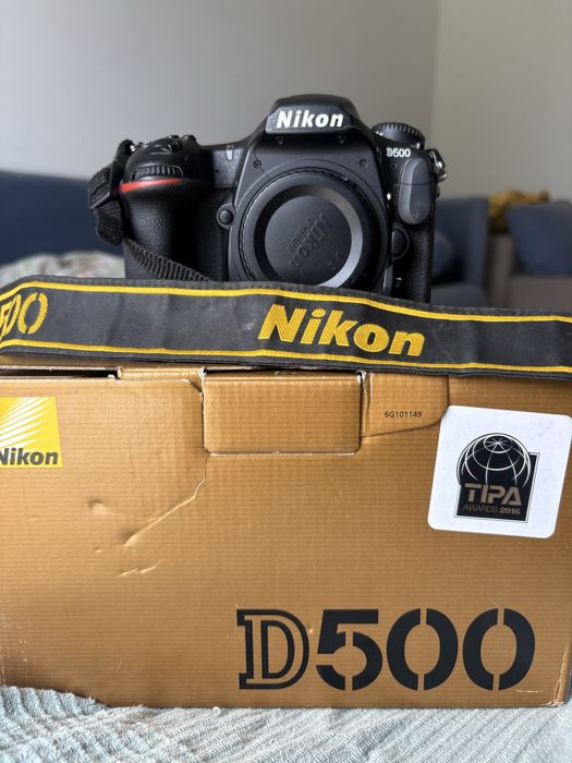 Nikon D500 – Corpo DSLR profissional