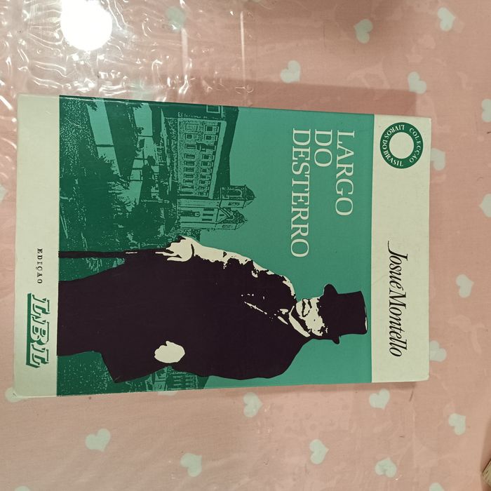 Largo do desterro Josué Montello