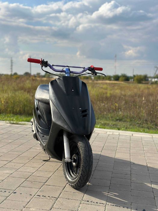 Скутер Honda dio af 27