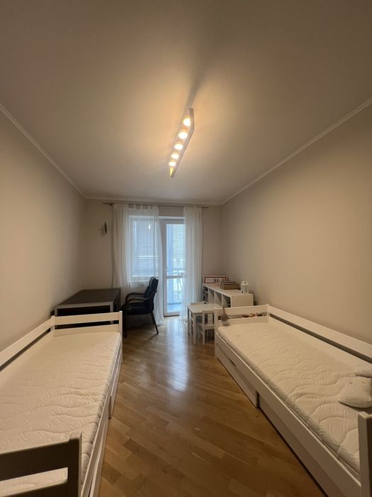 Оренда 3-кімнатної квартири м. Львів вул. Роксоляни