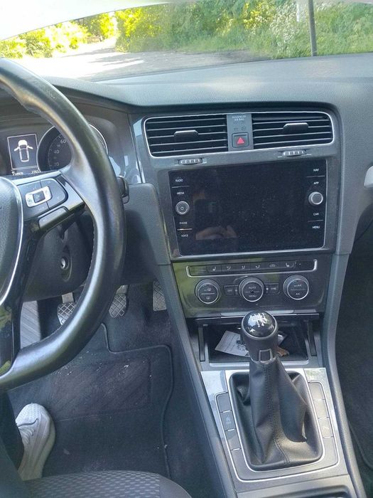 Продам автомобіль VOLKSWAGEN GOLF VARIANT 2019 рік випуску