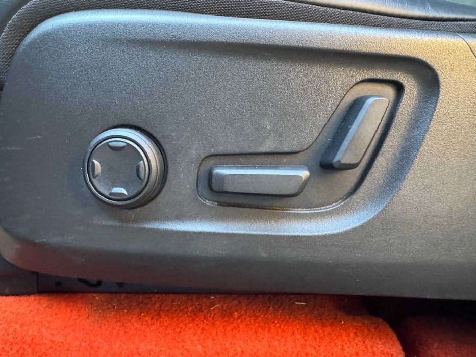 Volvo XC 40 P8 AWD Recharge RDesign