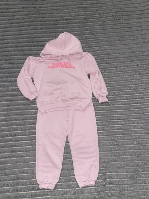 Продам дитячі речі