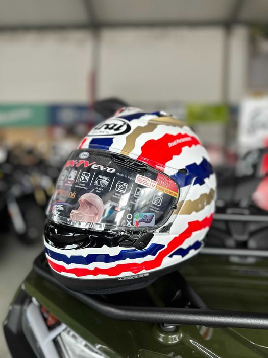 Capacete ARAI RX-7V EVO Doohan Jubilee Rstyl - Replica