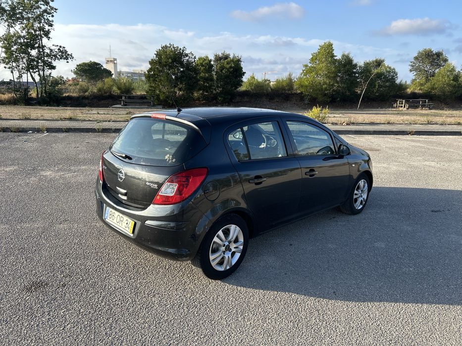 Opel Corsa D 2014 — photo 4