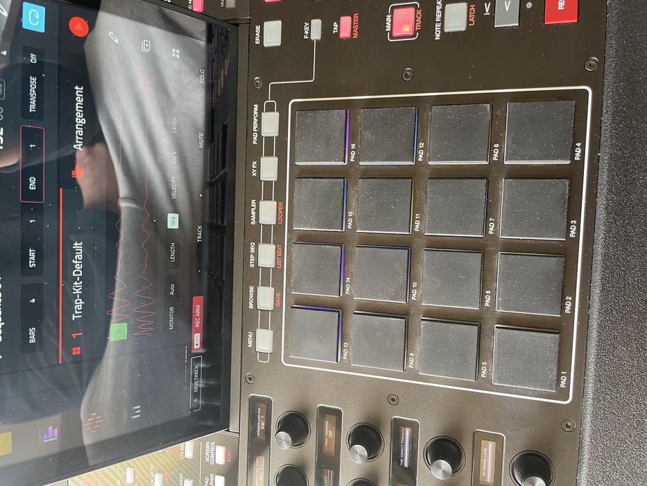 Akai MPC X (SSD 500gb + pro pack + instruments collections + flavor pro +...) OKAZJA!