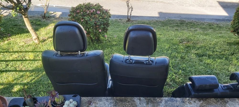 Bancos avensis t27  2010 troco