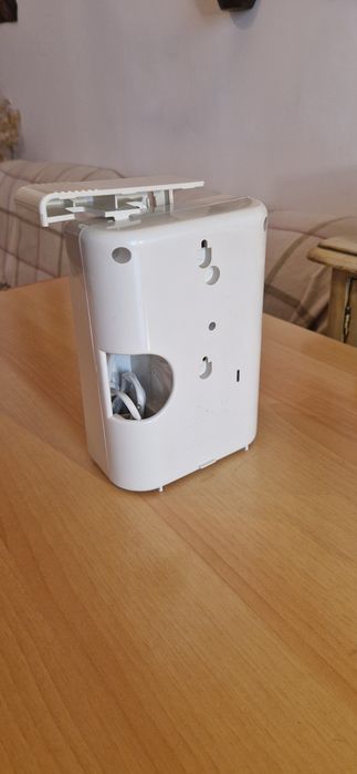 Moulinex Knife Sharpener, Lightly Used432788356024903683