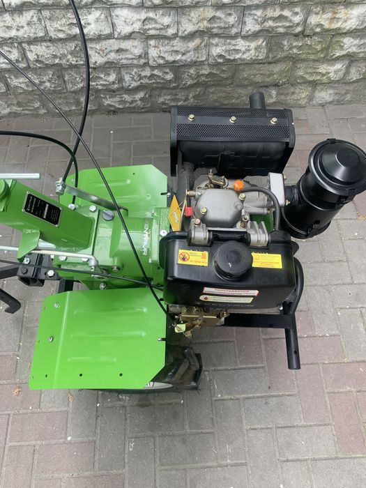 отличный мотоблок / культиватор