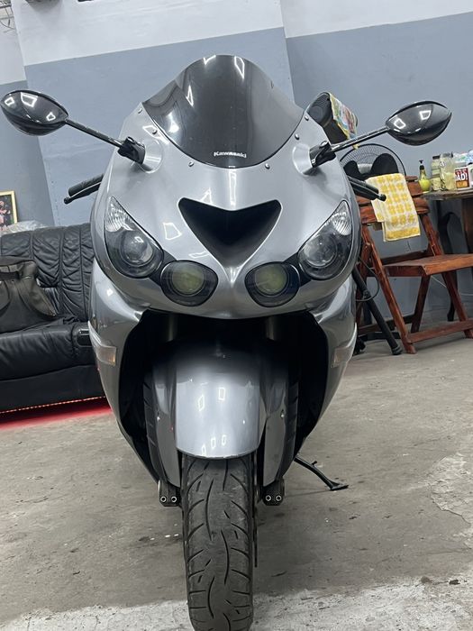 Прдам Kawasaki ZZR1400