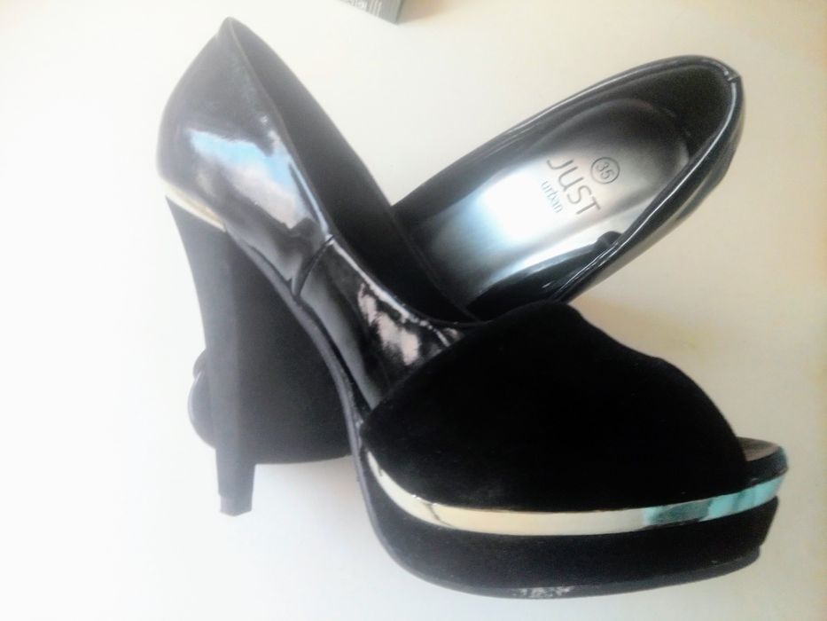Sapatos de senhora Just Urban N.35.