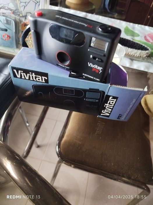 Máquina fotográfica completamente nova