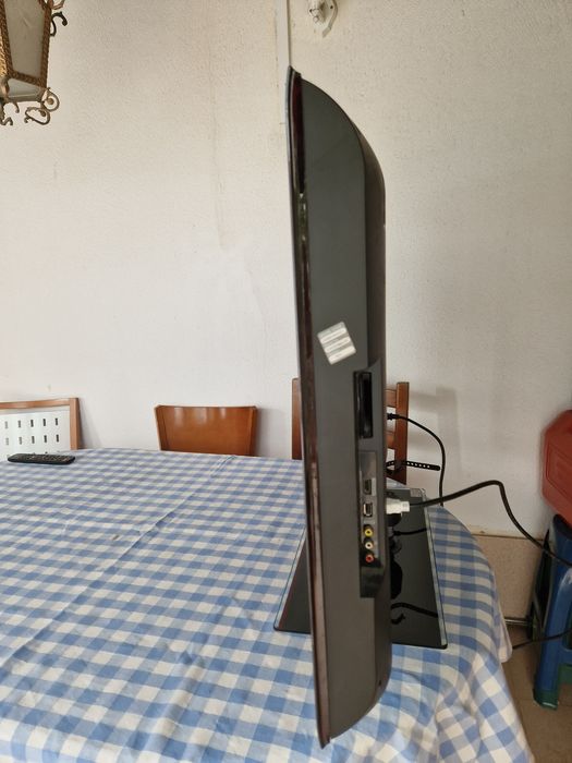 Tv samsung 42" 100 cm