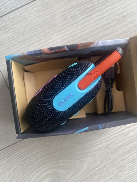 Nowy Głośnik Bluetooth JBL Clip5 Kolorowy