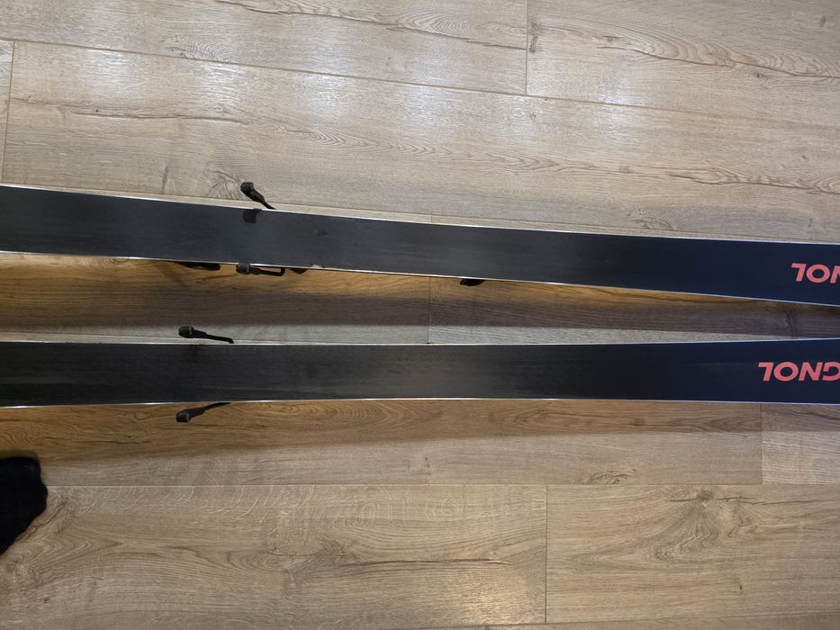 Narty Rossignol Oversize Concept 181