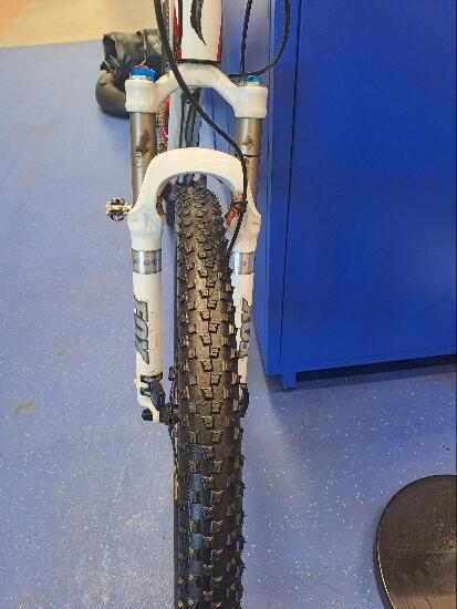 Specialized Epic Comp Branca e Vermelha 29