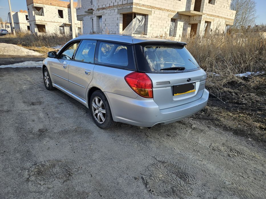 Subaru Outback 2004 рік 2.0 бензин 4×4 для військових в Україні