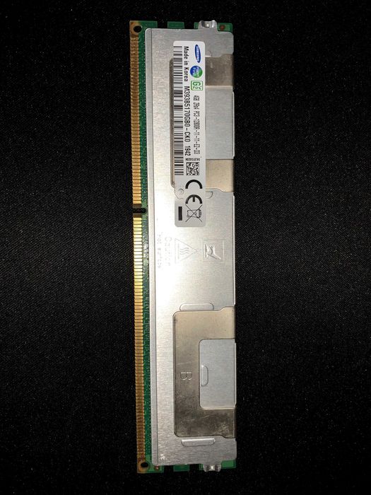 Серверная оперативная память Samsung DDR3 4GB 1600 МГц