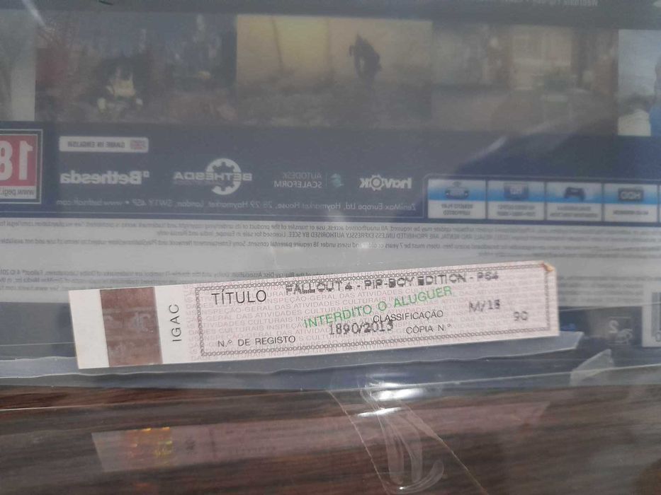 PS4 Fallout 4 Pip Boy Collectors Edition