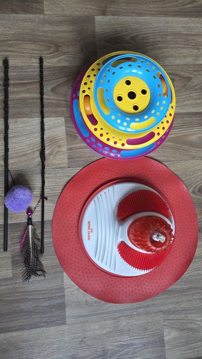 Игрушки для котиков