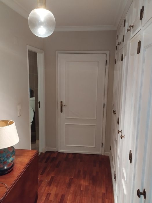 Quartos e uma suite para estudantes universitários  Praça de Espanha