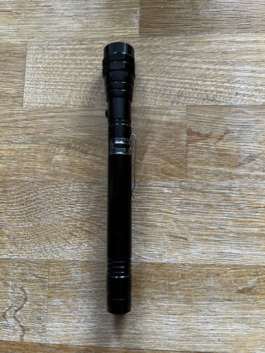 Latarka LED inspekcyjna