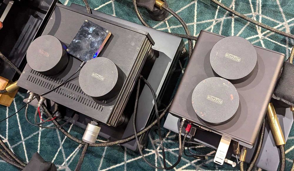 Docisk antywibracyjny Avatar Audio RECEPTOR