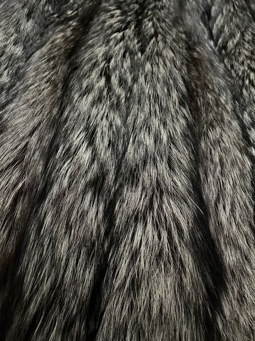 Futro, mufka, 2 kołnierze ze srebrnego lisa. Niespotykane.