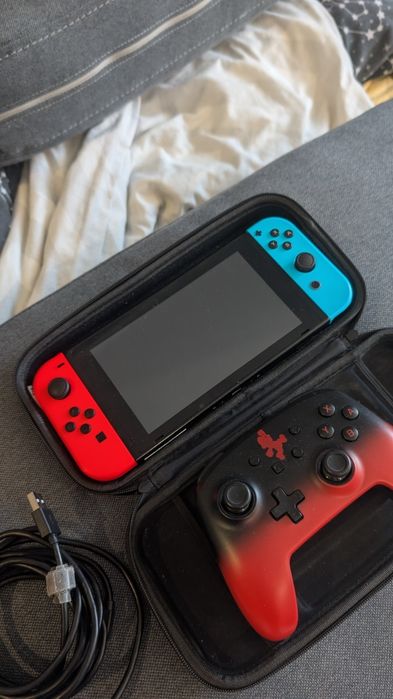 Nintendo switch  2 rev ( опис )