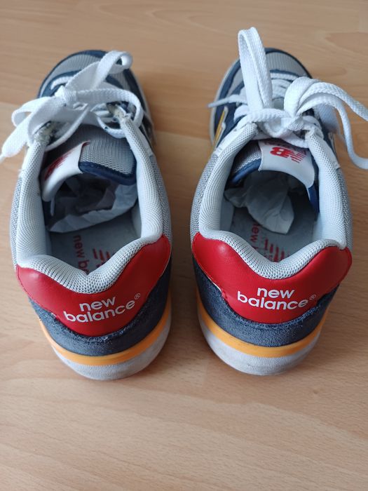 sneakersy New Balance r. 40 stan bardzo dobry