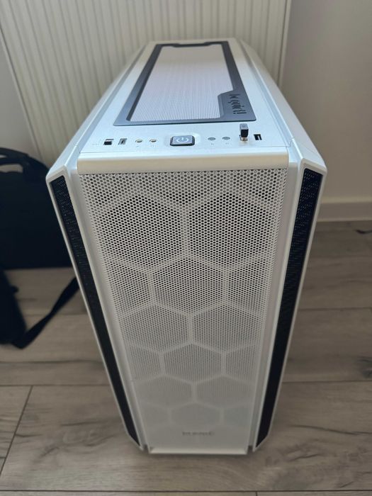 Komputer gamingowy i7-13700K / rtx 4080 / 32GB RAM DDR4 / DYSK 1TB / WIN11PRO