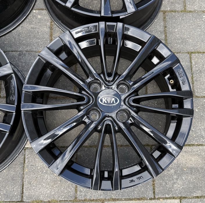 Oryginalne Felgi Kia Hyundai 4x100 15” Stonic Rio Picanto Bayon I20
