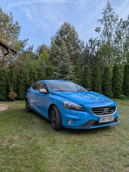 Volvo V40