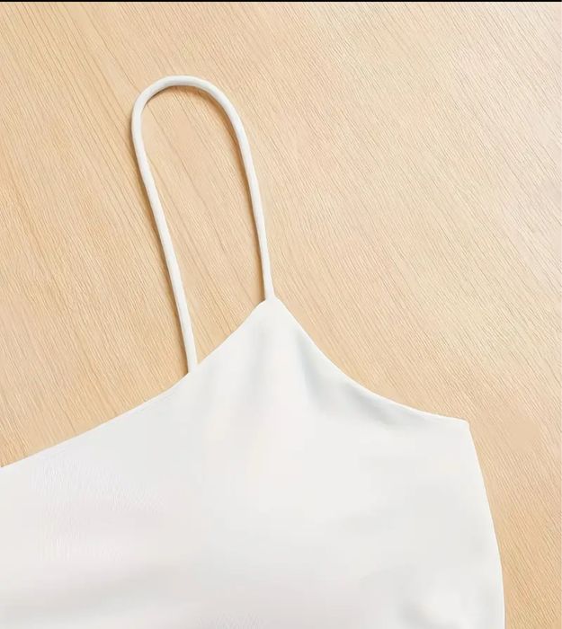 Біла майка з вставками