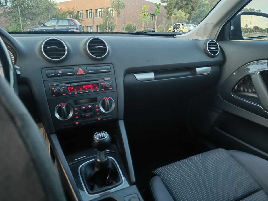 Audi A3 1.6 115cv