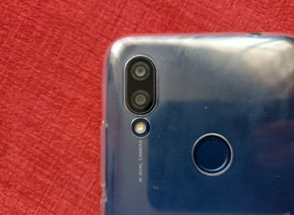 Xiaomi Redmi 7 – 64 GB, 4 GB de RAM, Dual SIM, em excelente estado
