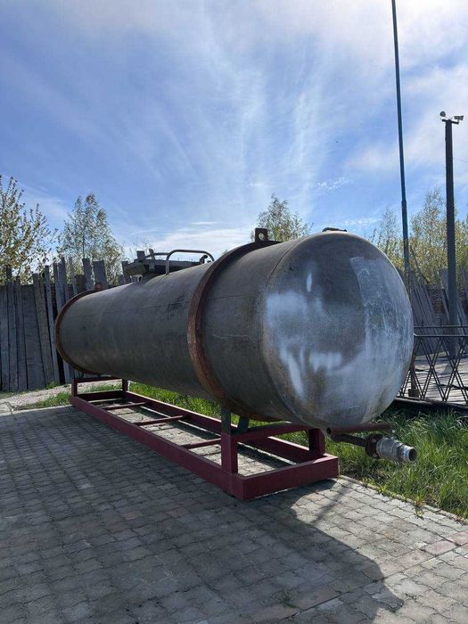 Напівприцеп цистерна із нержавійки