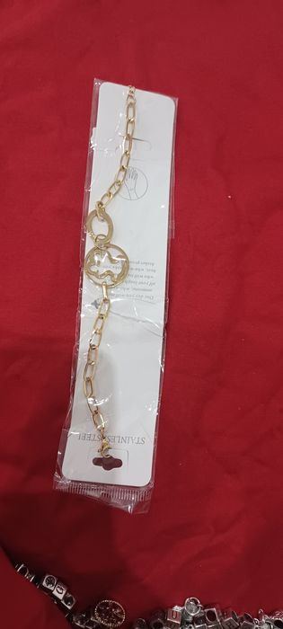 Colares e pulseira Carmen steffens