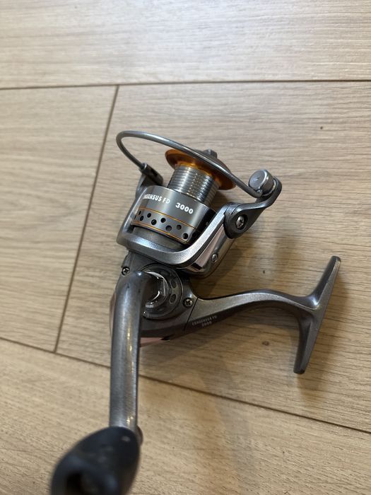 Kolowrotek spinningowy hokkaido