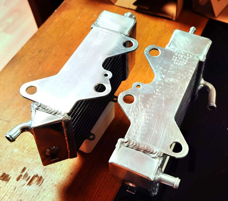 Radiadores Honda CR125 e CR250 de 1982 Alumínio Performance