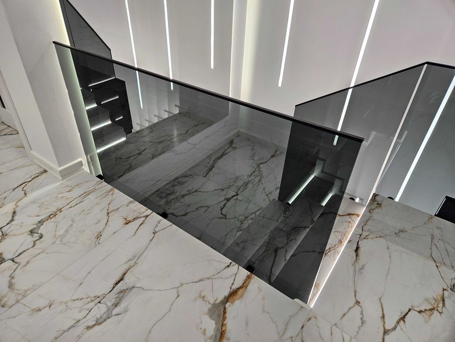 Balustrada całoszklana, balustrady ze szkła, balustrada francuska