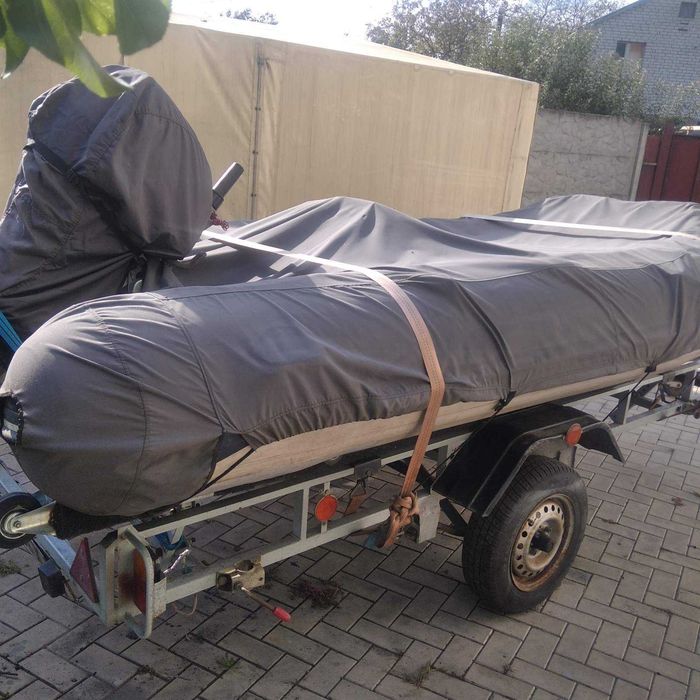 Продам моторную лодку HONDA с лафетом