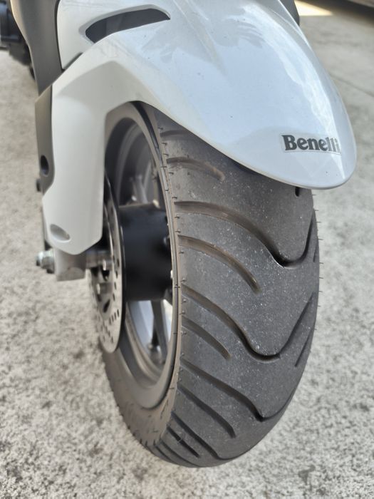 Benelli TNT 2022 (1700km)