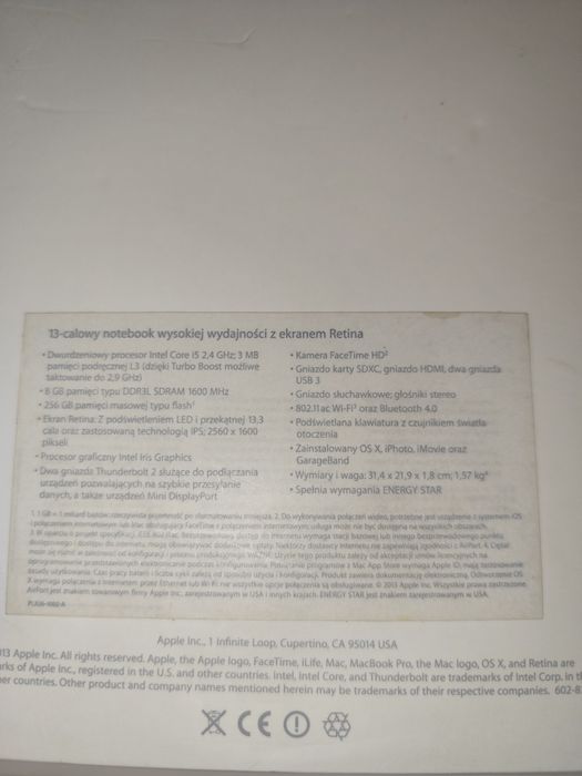 MacBook Pro 8GB pamięci RAM 256 GB dysk 2013r