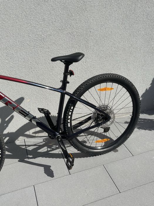 Trek Marlin 6 Gen 3 2025 hardtail RockShox, rozmiar ramy L